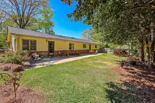 636 Holly Dr, Gainesville, GA 30501 - Photo 38