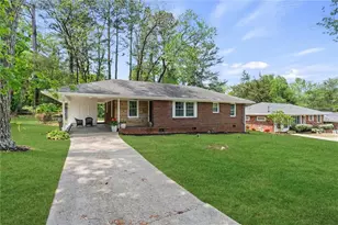 1979 Creekside Ct, Decatur, GA 30032 - Photo 2
