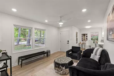 1979 Creekside Court, Decatur, GA 30032 - Photo 6