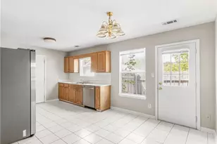 276 Village Dr, McDonough, GA 30253 - Photo 6