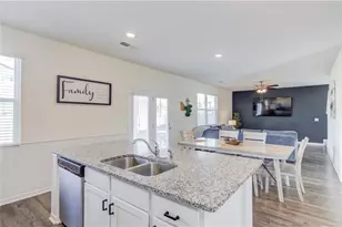 29 Moultrie Ct, Hoschton, GA 30548 - Photo 12