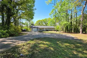 4401 Thompson Bridge Rd, Gainesville, GA 30506 - Photo 38