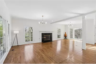 5055 Mallory Court, Suwanee, GA 30024 - Photo 12