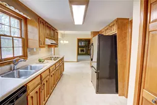 2468 Mary Briggs Ct, Dunwoody, GA 30360 - Photo 2