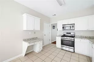 165 Farnworth Ln, Roswell, GA 30075 - Photo 10