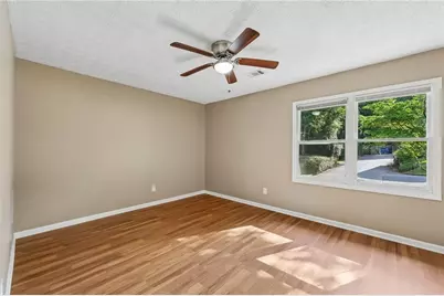 401 Autumn Leaf Way, Norcross, GA 30093 - Photo 14