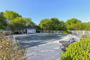 401 Autumn Leaf Way, Norcross, GA 30093 - Photo 24