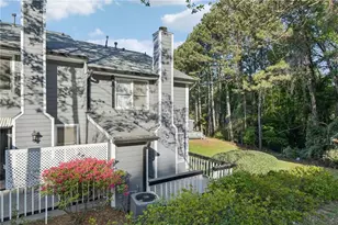 401 Autumn Leaf Way, Norcross, GA 30093 - Photo 6