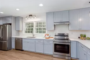 3135 Laura Ln, Lithia Springs, GA 30122 - Photo 10