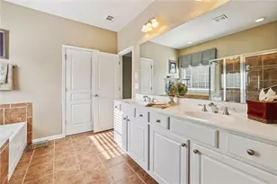 5330 Kings Hill Dr, Cumming, GA 30040 - Photo 18