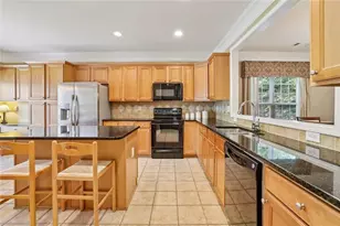 5330 Kings Hill Dr, Cumming, GA 30040 - Photo 4