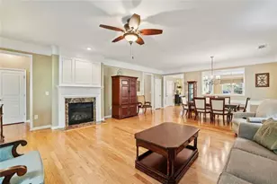 5330 Kings Hill Dr, Cumming, GA 30040 - Photo 12