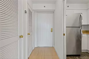 2870 Pharr Ct S NW, Atlanta, GA 30305 - Photo 4