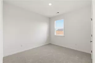 988 Blue Juniper Cir, Loganville, GA 30052 - Photo 22