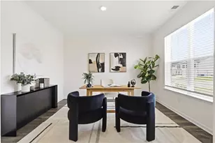 988 Blue Juniper Cir, Loganville, GA 30052 - Photo 6