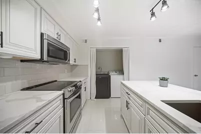 26 Arpege Way NW, Atlanta, GA 30327 - Photo 14