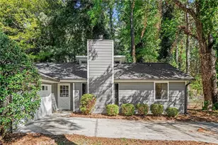 4105 Cumberland Dr, Snellville, GA 30039 - Photo 2