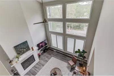 8515 Lake Drive, Snellville, GA 30039 - Photo 20