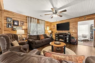 181 Forest Ave, Toccoa, GA 30577 - Photo 4