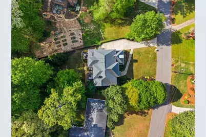 4815 Kitty Hawk Drive NE, Atlanta, GA 30342 - Photo 94