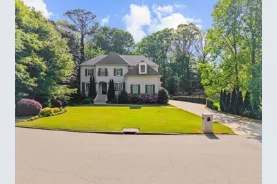 4815 Kitty Hawk Drive NE, Atlanta, GA 30342 - Photo 2