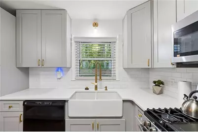 2945 Whisperwood Trail, Atlanta, GA 30344 - Photo 14