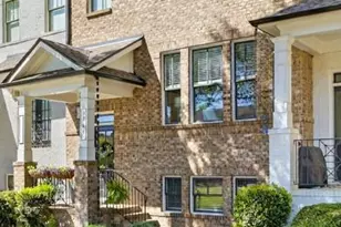 3963 Savannah Square St, Suwanee, GA 30024 - Photo 2