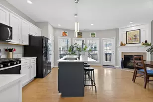 3963 Savannah Square St, Suwanee, GA 30024 - Photo 10