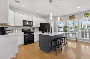 3963 Savannah Square St, Suwanee, GA 30024 - Photo 12