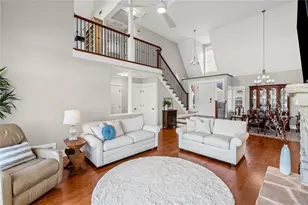 6425 Spinnaker Ln, Alpharetta, GA 30005 - Photo 12