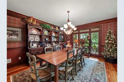 594 Peachtree Road, Hoschton, GA 30548 - Photo 32