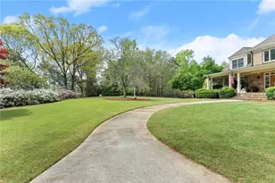 594 Peachtree Rd, Hoschton, GA 30548 - Photo 8