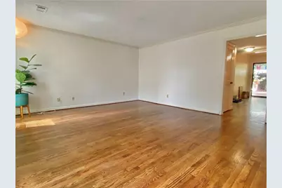 1148 Riverbend Club Drive SE, Atlanta, GA 30339 - Photo 4