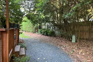 1148 Riverbend Club Dr SE, Atlanta, GA 30339 - Photo 46