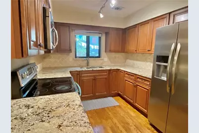 1148 Riverbend Club Drive SE, Atlanta, GA 30339 - Photo 8