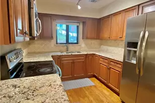 1148 Riverbend Club Dr SE, Atlanta, GA 30339 - Photo 8