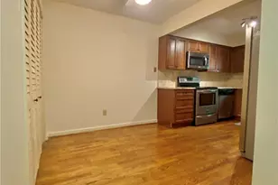 1148 Riverbend Club Dr SE, Atlanta, GA 30339 - Photo 12