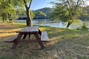 1148 Riverbend Club Dr SE, Atlanta, GA 30339 - Photo 40