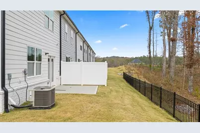 233 Sound Circle, Stockbridge, GA 30281 - Photo 6