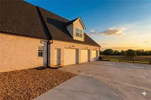 29 Ravenfield Rd, Taylorsville, GA 30178 - Photo 16