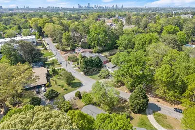 1399 Stephens Drive NE, Atlanta, GA 30329 - Photo 48