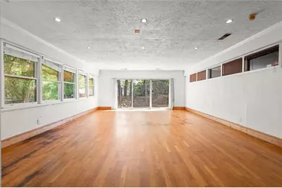 1399 Stephens Drive NE, Atlanta, GA 30329 - Photo 6