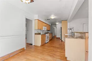 1399 Stephens Dr NE, Atlanta, GA 30329 - Photo 14