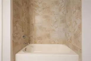 4240 Hickory Pne Aly, Doraville, GA 30360 - Photo 18