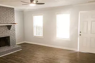 5582 Windwood Rd, Atlanta, GA 30349 - Photo 6