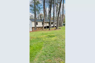 608 Wellington Court, Woodstock, GA 30188 - Photo 4