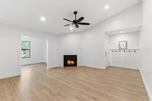 708 Parkaire Crossing, Marietta, GA 30068 - Photo 14