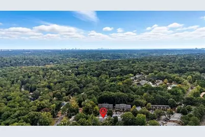 708 Parkaire Crossing, Marietta, GA 30068 - Photo 12