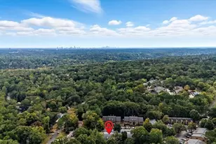 708 Parkaire Crossing, Marietta, GA 30068 - Photo 12