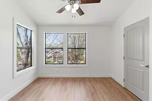 708 Parkaire Crossing, Marietta, GA 30068 - Photo 4